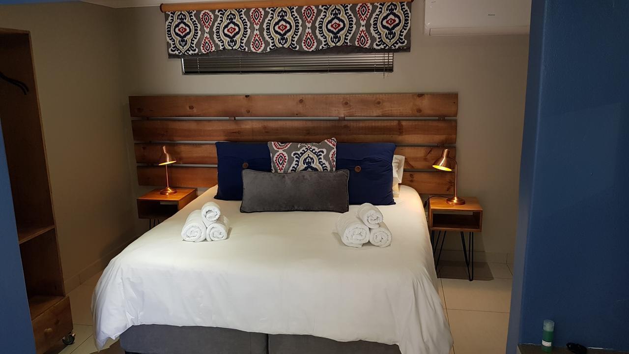 Touching Senses Garden Cottages Bloemfontein Exterior photo