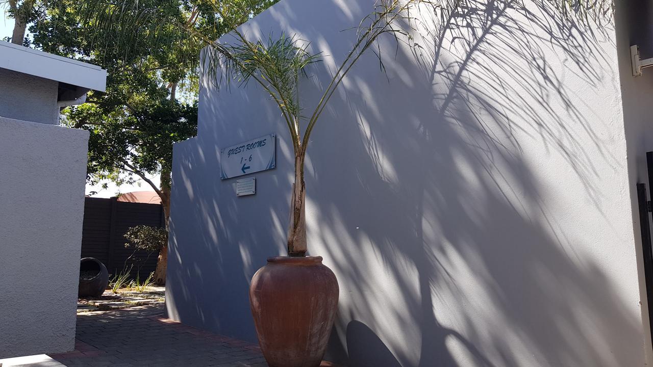 Touching Senses Garden Cottages Bloemfontein Exterior photo